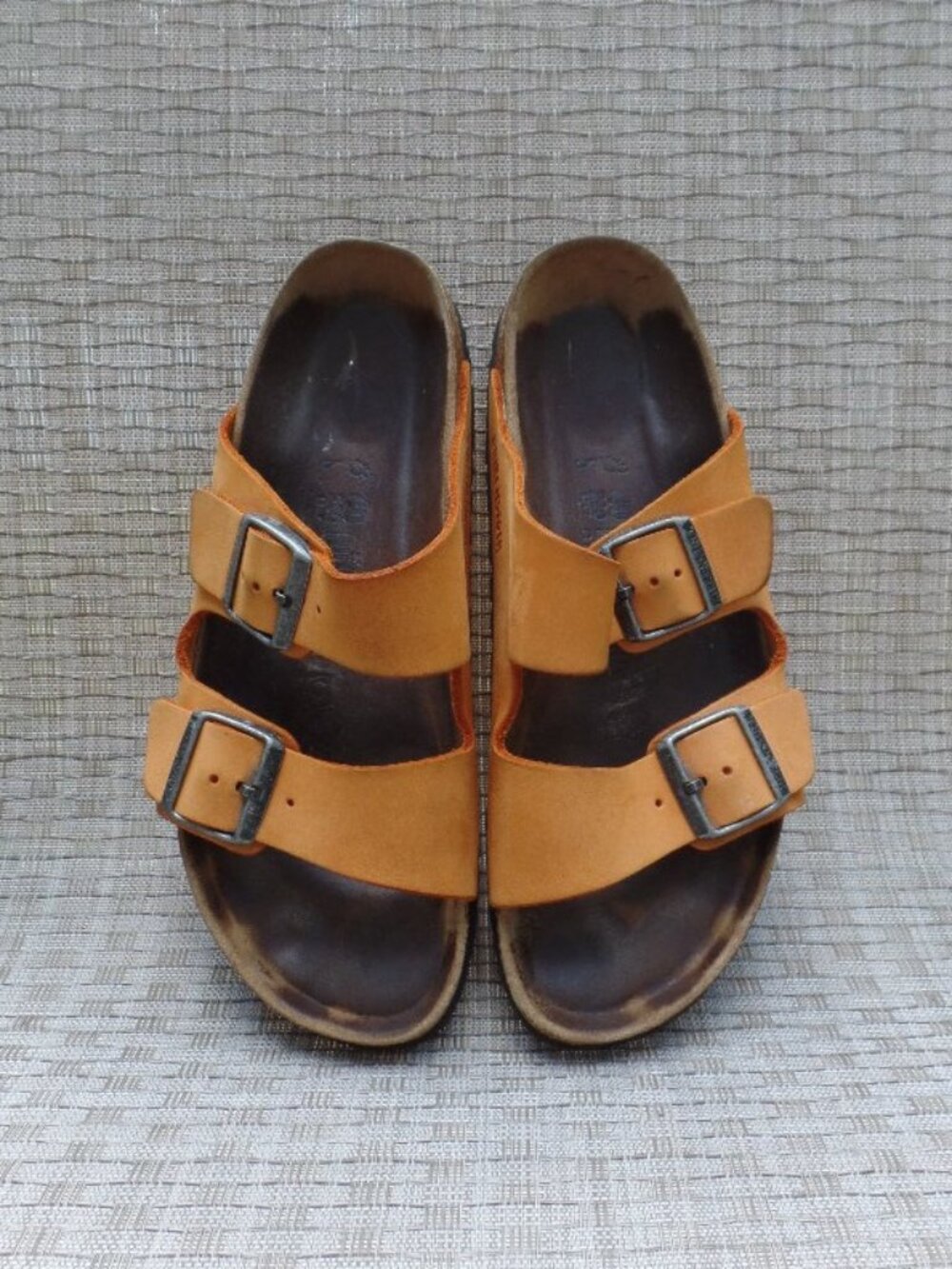 Birkenstock Arizona Soft Footbed Nubuck Leather Narrow Fit Size 40 9 ORANGE